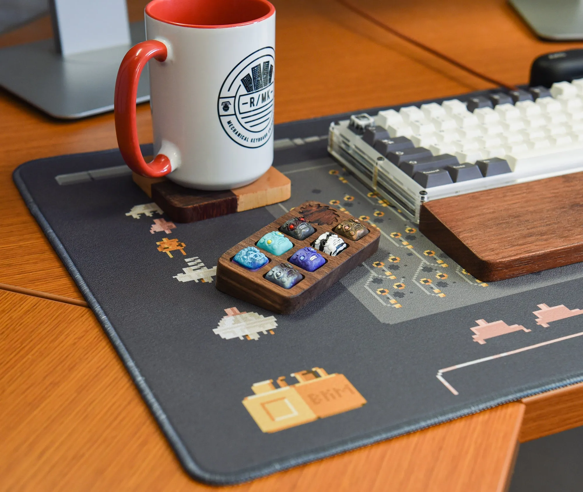 BKM 32-Bit Build Mechanical Keyboard Desk Mat