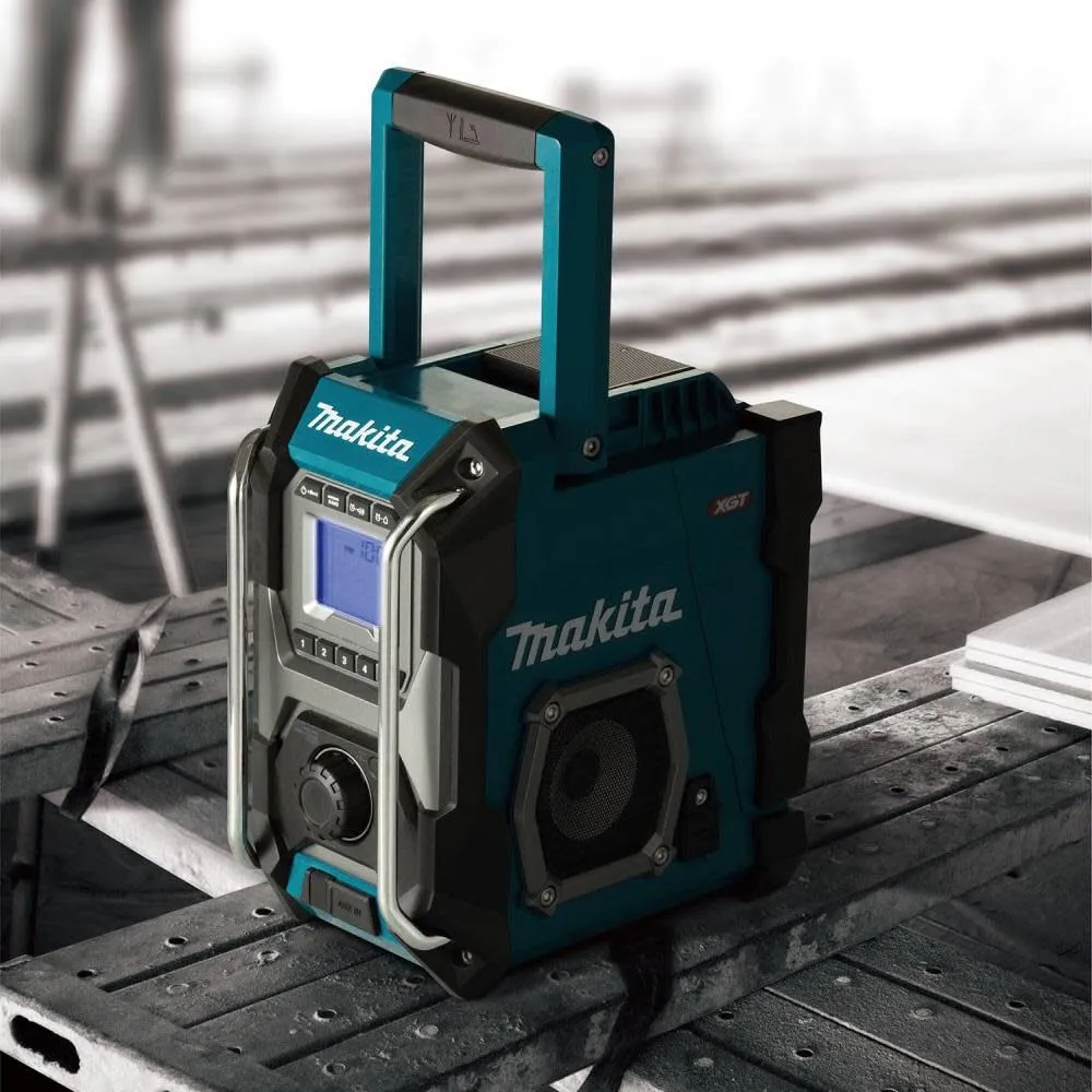 Makita GRM01 40V Max XGT Lithium-Ion Cordless Job Site Radio (Bare Tool)