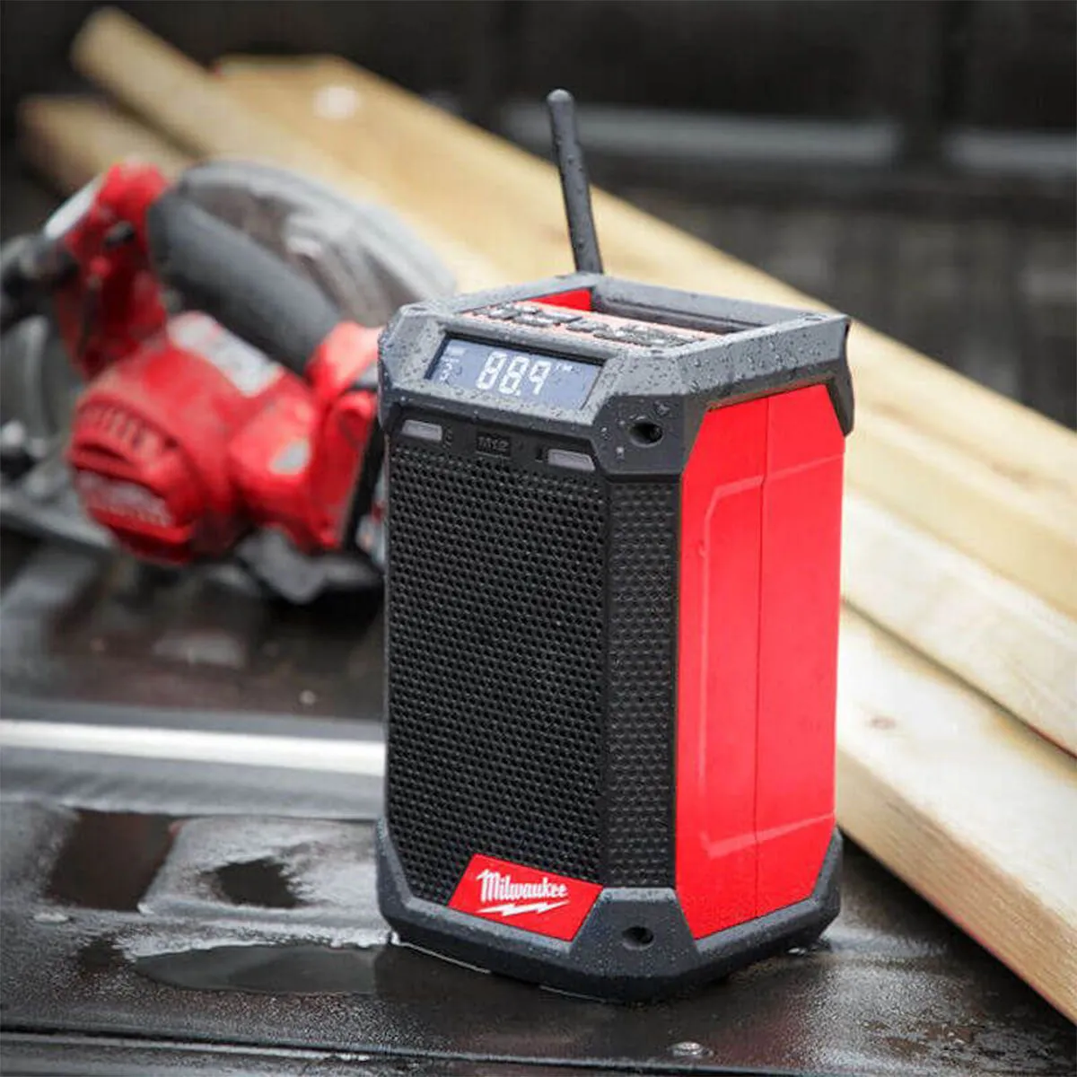 Milwaukee M12RCDAB -0 12V Radio and Charger Body Only 4933472115